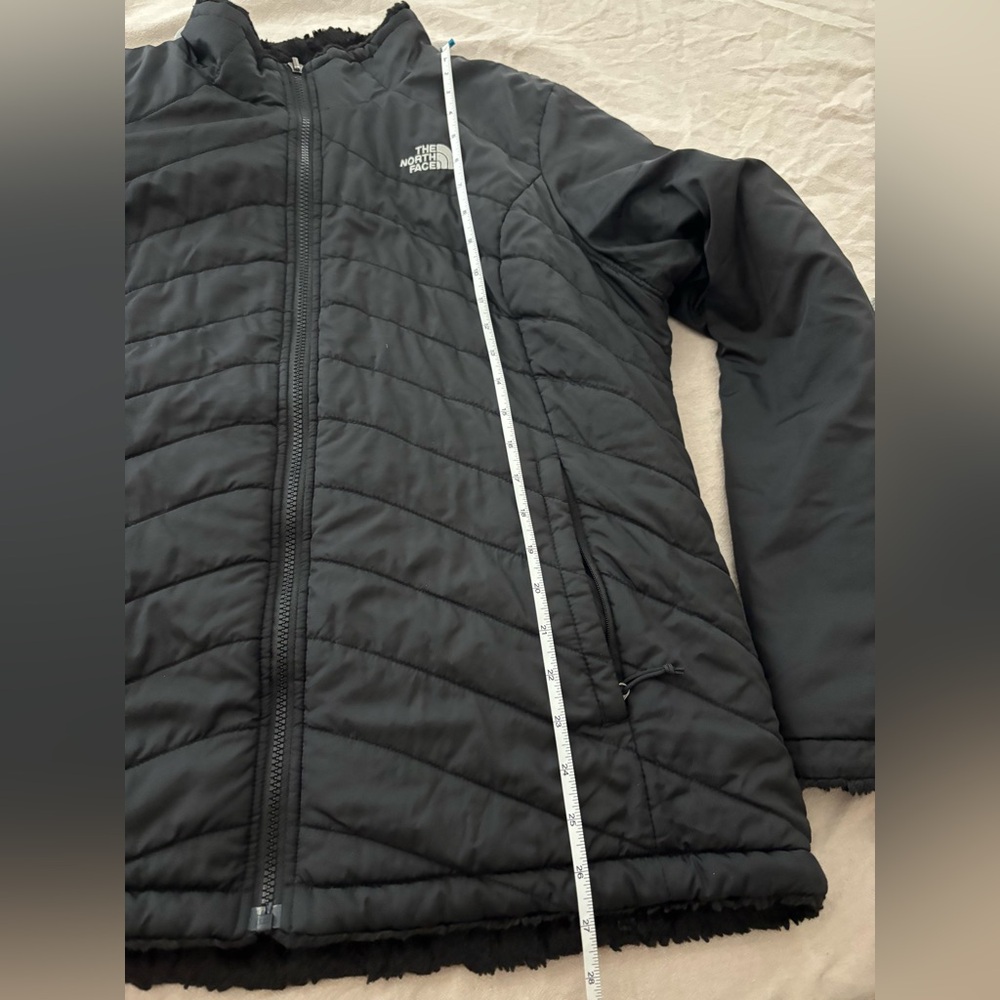 The North Face Women’s Reversible Insulated Jacket XL - Picture 7 of 7